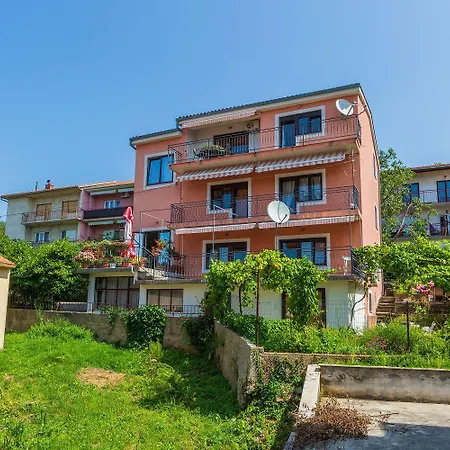 Helles Nur 650 Meter Zum Mit Herrlichem Meerblick, Privatem Balkon, Waschmaschine Appartement *