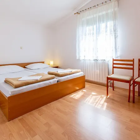Helles Nur 650 Meter Zum Mit Herrlichem Meerblick, Privatem Balkon, Waschmaschine Appartement *