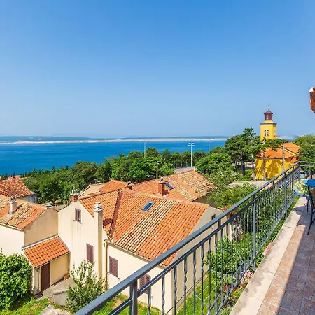 Appartement Helles Nur 650 Meter Zum Mit Herrlichem Meerblick, Privatem Balkon, Waschmaschine Dramalj