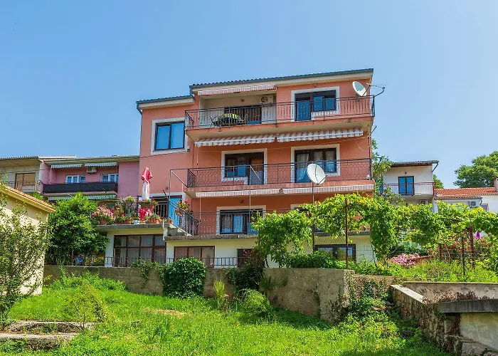 Apartment Helles Nur 650 Meter Zum Mit Herrlichem Meerblick, Privatem Balkon, Waschmaschine *