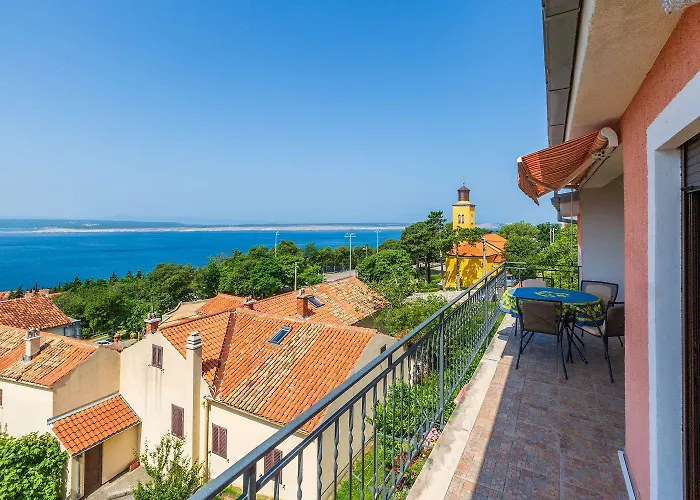 Apartment Helles Nur 650 Meter Zum Mit Herrlichem Meerblick, Privatem Balkon, Waschmaschine