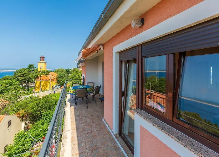Apartment Helles Nur 650 Meter Zum Mit Herrlichem Meerblick, Privatem Balkon, Waschmaschine Dramalj