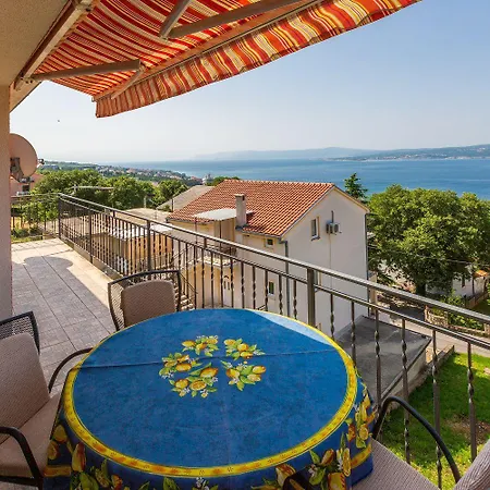 Helles Nur 650 Meter Zum Mit Herrlichem Meerblick, Privatem Balkon, Waschmaschine *