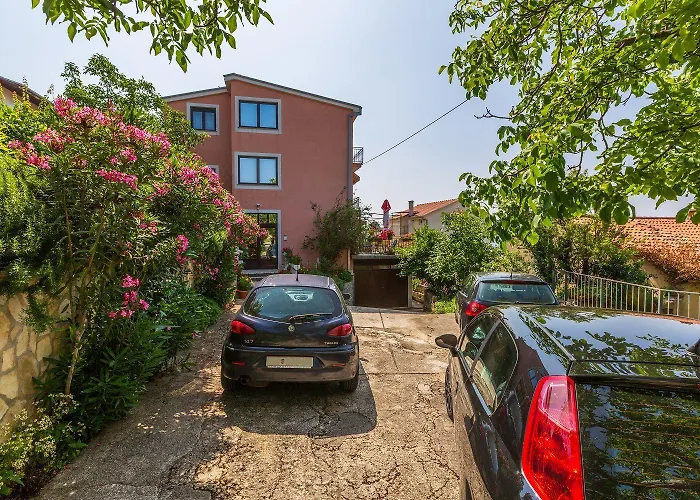 Helles Nur 650 Meter Zum Mit Herrlichem Meerblick, Privatem Balkon, Waschmaschine Appartamento Dramalj